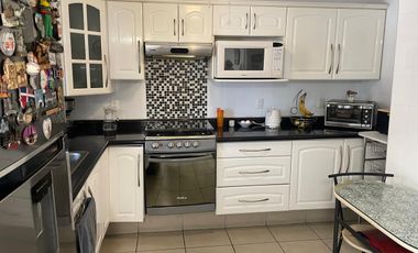 CASA EN VENTA JARDINES DEL VALLE
