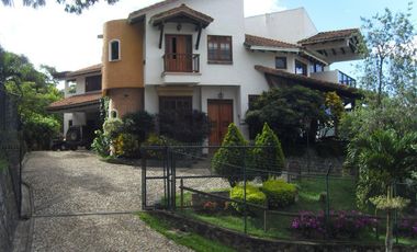 VENTA CASA CAMPESTRE PARCELACION COLINAS DE ARROYOALTO