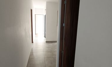 Departamento en Renta en fraccionamiento Carlota 2 en planta baja con jardin