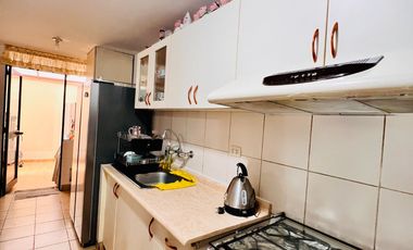 VENTA DE DPTO PRIMER PISO IDEAL PERSONAS MAYORES O CON NIÑOS