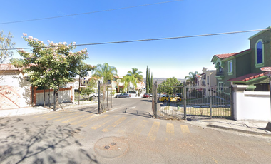 CASA EN VENTA FRACC URBI PASEOS DE SANTIAGO MONTECARLO II TONALA JALISCO
