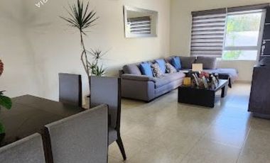 Preciosa casa en venta de 2 pisos y alberca al norte de Mérida
