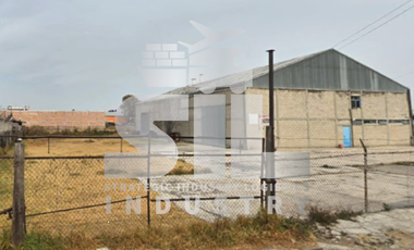Bodega Industrial con Terreno en Venta en Tultitlán