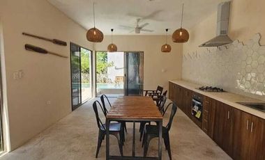 CASA EN VENTA EN LA PLAYA  SAN CRISANTO