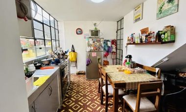 AMPLIO DEPARTAMENTO  DUPLEX EN SURCO