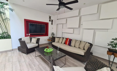 Alquiler de Casa en Puerto Azul