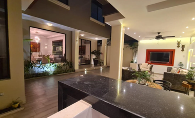 Alquiler de Casa en Puerto Azul
