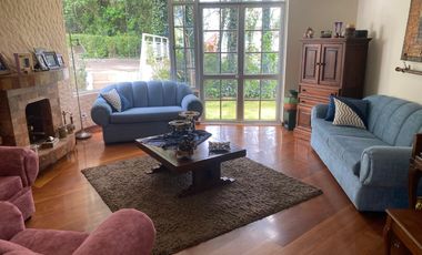 VENDO CASA SECTOR YANAZARAPATA CUMBAYA
