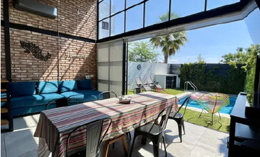 Se vende Casa tipo Loft de 3 recámaras con alberca en el fraccionamiento Aiyana, Xochitepec, Mor.