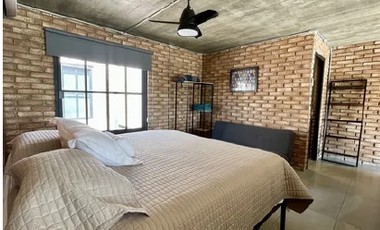 Se vende Casa tipo Loft de 3 recámaras con alberca en el fraccionamiento Aiyana, Xochitepec, Mor.