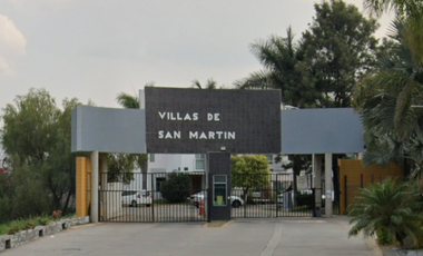 Venta de casa en Av. Revolucion, Centro, Santa Cruz del Valle, Jal.