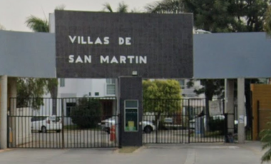 Venta de casa en Av. Revolucion, Centro, Santa Cruz del Valle, Jal.