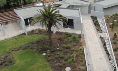 LINDO DEPARTAMENTO EN EL PLAN DE REÑACA CONDOMINIO NOVOPARK 3 DORM 2 BAÑOS