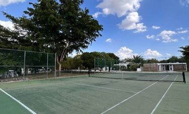 Casa en venta en merida | JARDINES DE LA REJOYADA