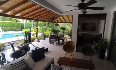 ARRIENDO CASA EN LA MORADA A LAS AFUERAS DE CALI VALLE DEL CAUCA