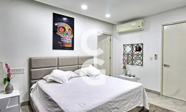 Casa en Venta en Cancún Residencial Lagos Del Sol con Jacuzzi y Paneles Solares