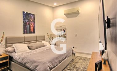 Casa en Venta en Cancún Residencial Lagos Del Sol con Jacuzzi y Paneles Solares