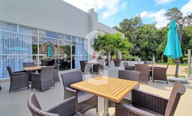 Casa en Venta en Cancún Residencial Lagos Del Sol con Jacuzzi y Paneles Solares