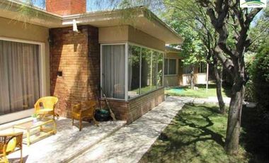 Venta de espaciosa y preciosa casa en centro de Los Andes