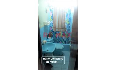 Casa De 2 Pisos 5 Habitaciones + Cuarto De Servicio + Cocherra Con 2 Ingresos Urb. Altamar La Perla Alta