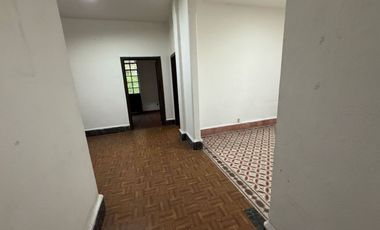 RENTA DE AMPLIA OFICINA EN TLANEPANTLA CENTRO