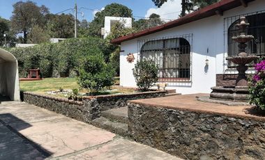 CASA DE UN NIVEL EN VENTA EN MEDIO DEL BOSQUE EN REAL DE MONTECASINO MORELOS