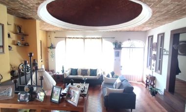 CASA DE UN NIVEL EN VENTA EN MEDIO DEL BOSQUE EN REAL DE MONTECASINO MORELOS