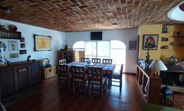 CASA DE UN NIVEL EN VENTA EN MEDIO DEL BOSQUE EN REAL DE MONTECASINO MORELOS