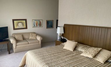 RENTA DE BONITA CASA EN BOSQUES DE LAS LOMAS, SUPER UBICADA