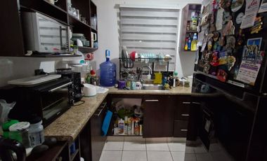 SE VENDE 