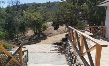 HERMOSA PARCELA CON CASA EN CONDOMINIO CONSOLIDADO