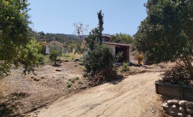 HERMOSA PARCELA CON CASA EN CONDOMINIO CONSOLIDADO