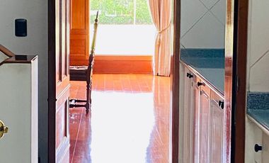 VENTA DE BELLA CASA DE LUJO EN PERFECTAS CONDICIONES