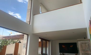 Renta Casa sector Tumbaco sin amoblar