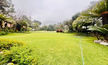 VENTA DE BELLA CASA MUY BIEN CONSERVADA