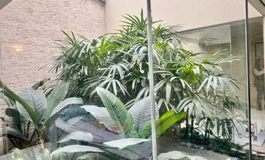 VENTA DE BELLA CASA MUY BIEN CONSERVADA