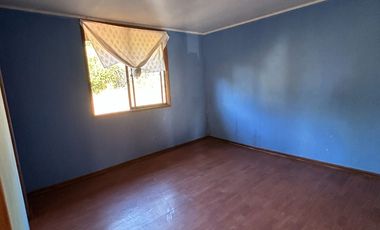 SE VENDE o ARRIENDA CABAÑA DE  3D 2B  A PASOS LAGO COLBUN  EL COLORADO, SAN CLEMENTE CHILE