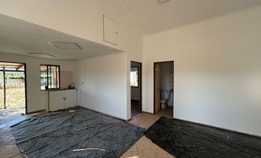 SE VENDE o ARRIENDA CABAÑA DE  3D 2B  A PASOS LAGO COLBUN  EL COLORADO, SAN CLEMENTE CHILE