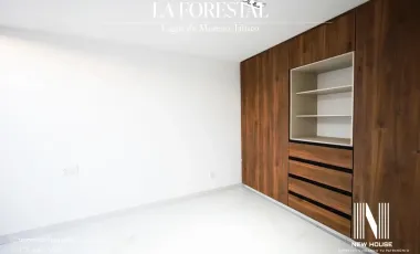 CASA EN VENTA EN LA FORESTAL, LAGOS DE MORELOS JALISCO.