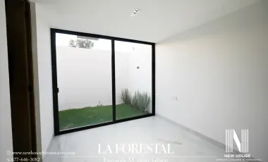 CASA EN VENTA EN LA FORESTAL, LAGOS DE MORELOS JALISCO.