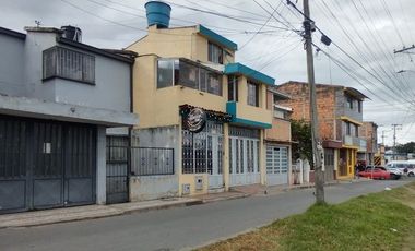 VENDO CASA BARRIO EL CONSUELO