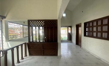 ¡¡VENDO CASA CON ALBERCA 300M2 Y 5 HAB EN LA COL BENITO JUAREZ CUAUTLA MORELOS!!