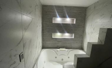 ¡¡VENDO CASA CON ALBERCA 300M2 Y 5 HAB EN LA COL BENITO JUAREZ CUAUTLA MORELOS!!