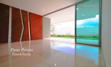 Casa de lujo en Venta Zona Andares Bosque de los Lagos Puerta de Hierro Zapopan Punta Premier
