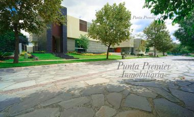 Casa de lujo en Venta Zona Andares Bosque de los Lagos Puerta de Hierro Zapopan Punta Premier