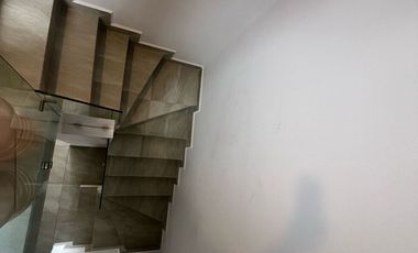 DEPARTAMENTO DUPLEX EN RENTA
