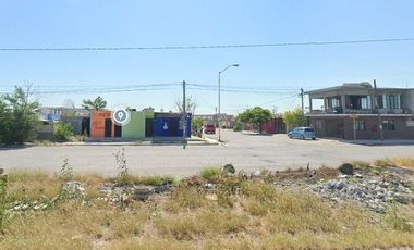 Casa en venta en C. Flor de Nochebuena 101-36 m 91, San Valentin, 88733 Reynosa, Tamps.