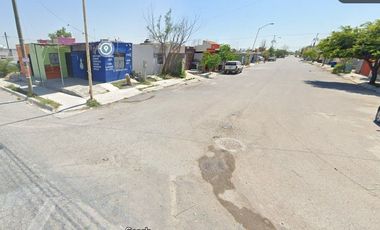 Casa en venta en C. Flor de Nochebuena 101-36 m 91, San Valentin, 88733 Reynosa, Tamps.