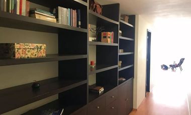 ¡Vive cómodamente en este hermoso departamento amueblado en Jardines del Pedregal! 🏡✨