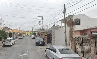 Casa en venta en San Jorge 335, Lomas del Real de Jarachina Sur, 88736 Reynosa, Tamps.